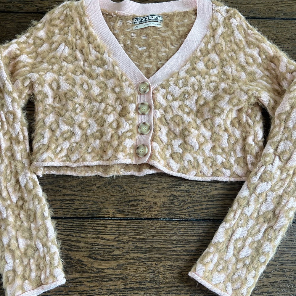 Kimchi Blue Textured Leopard Cropped Cardigan